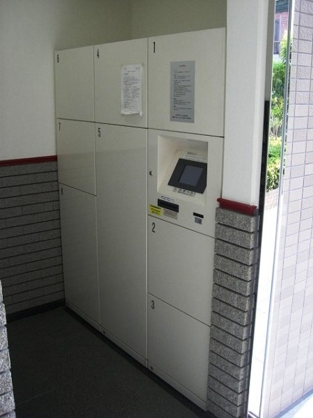 仁川くすの木通りアーバンライフ