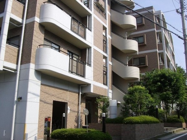 仁川くすの木通りアーバンライフ