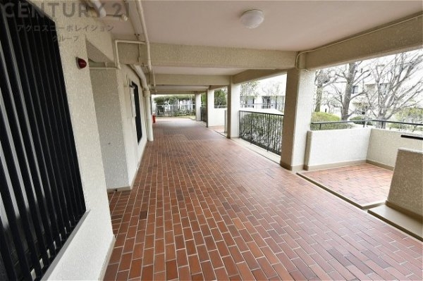 進和苦楽園アーバンライフA棟