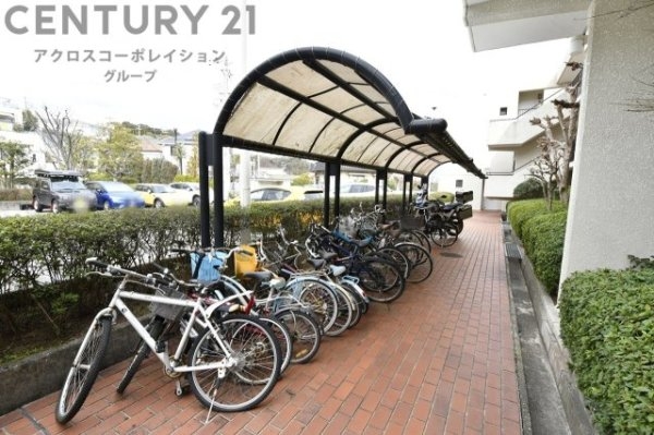 進和苦楽園アーバンライフA棟