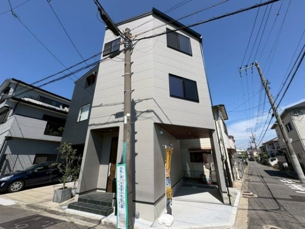 西宮市津門稲荷町新築一戸建て