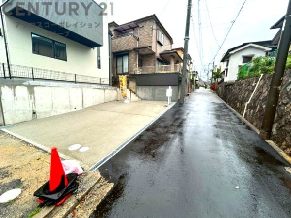 西宮市五月ケ丘新築一戸建て