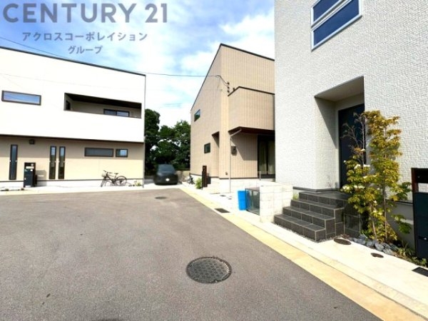 西宮市田近野町の中古一戸建て