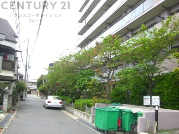 ステイツ西宮甲東園