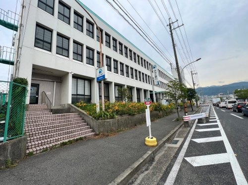ユニハイム東灘(みなと銀行東部市場支店)