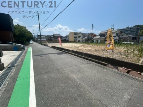 西宮市山口町名来１丁目の土地