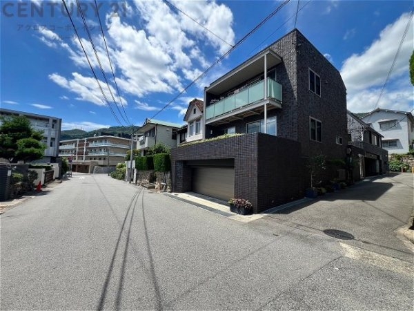 神戸市灘区篠原本町３丁目の中古一戸建て