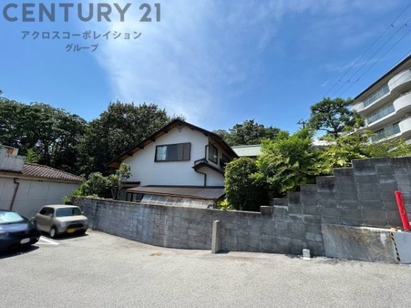 西宮市獅子ケ口町の中古一戸建て