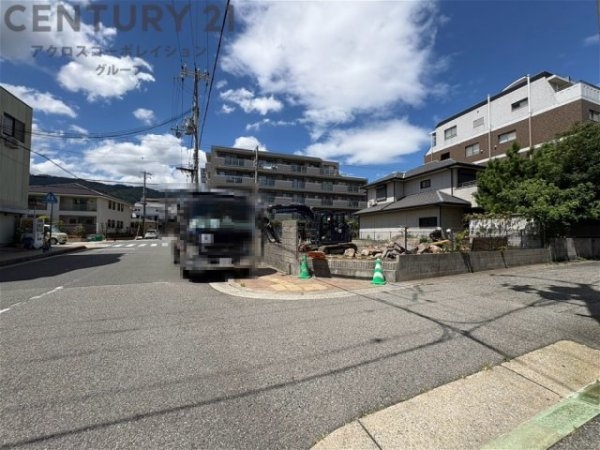 芦屋市津知町建築条件付き売り土地