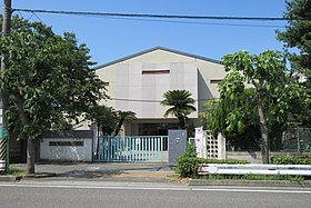 日商岩井夙川マンション(西宮市立浜脇中学校)