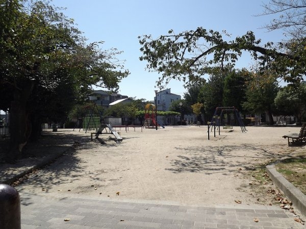 西宮市甲子園五番町の中古一戸建て(甲四公園)