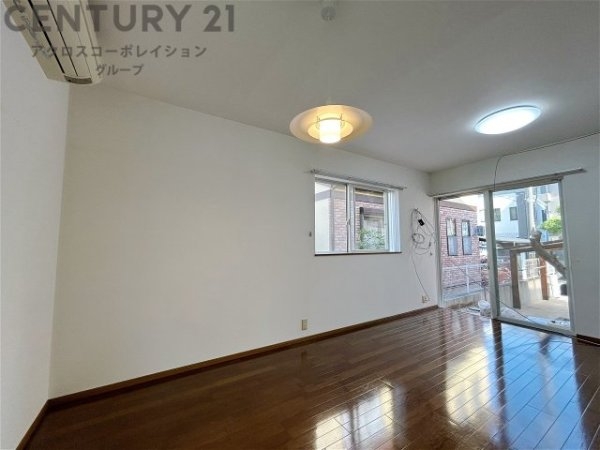 芦屋市西蔵町の中古一戸建て