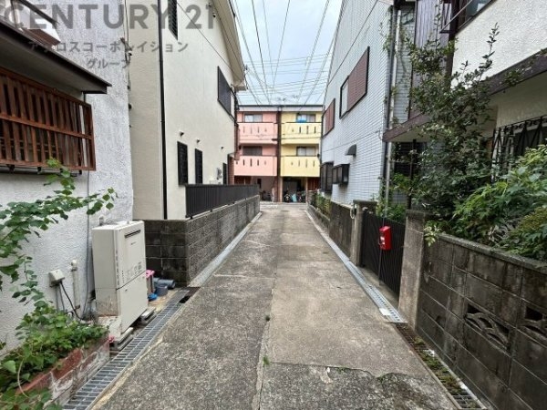 芦屋市南宮町中古テラスハウス