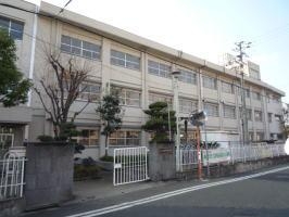 日商岩井上甲子園マンション(西宮市立上甲子園小学校)