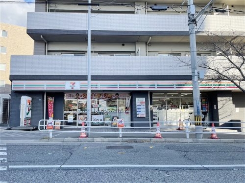 甲南ドルチェ六甲(セブンイレブン神戸六甲登山口店)