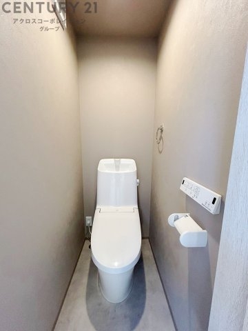 西宮市浜甲子園１丁目の中古一戸建て