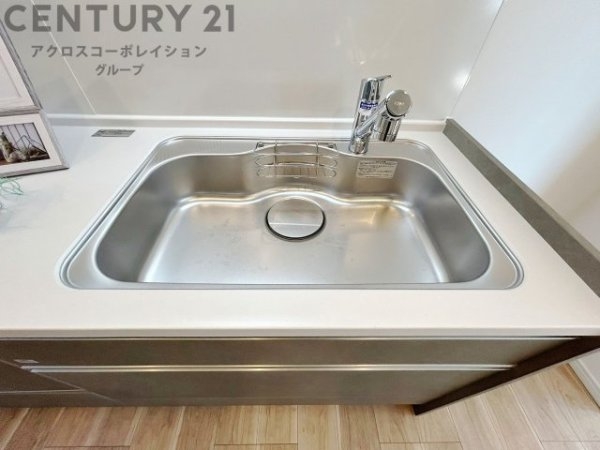 西宮市浜甲子園１丁目の中古一戸建て