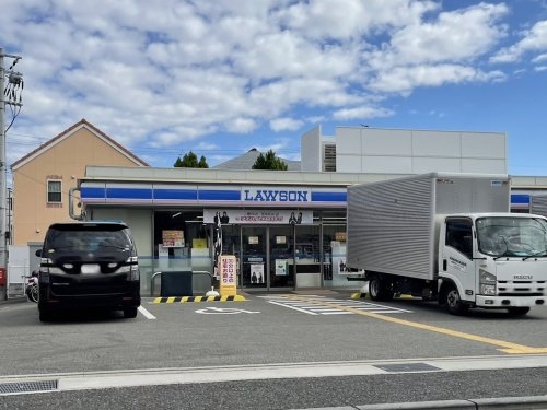 セルダン魚崎(ローソン神戸魚崎北町三丁目店)