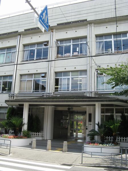 ローレルスクエアOSAKA LINK(大阪市立菅原小学校)