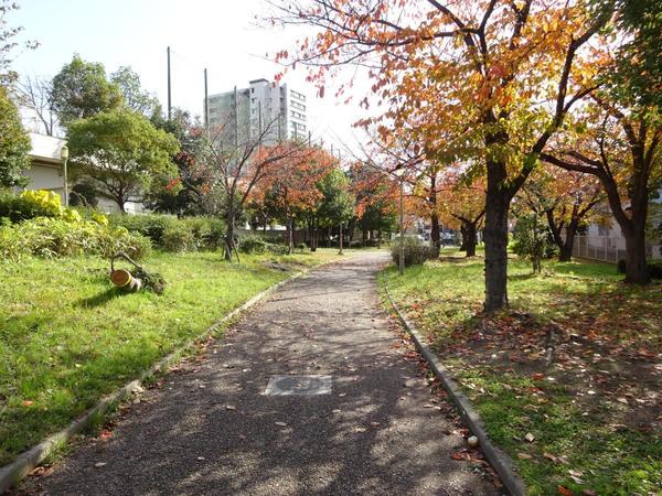大阪市淀川区東三国4丁目の新築一戸建(新駅8号公園)