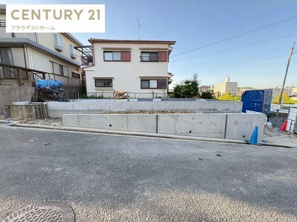 寝屋川市太秦東が丘の新築一戸建
