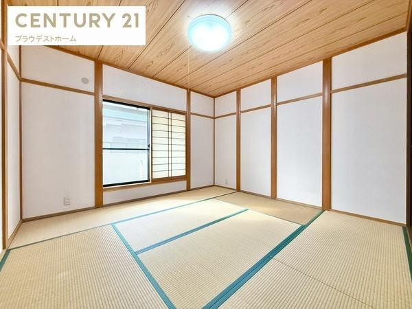 寝屋川市堀溝３丁目の中古一戸建て