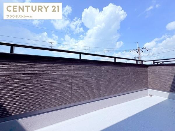 寝屋川市高柳４丁目の新築一戸建