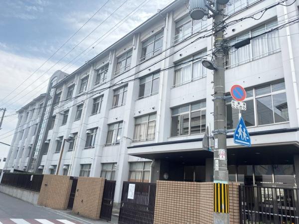 大阪市生野区勝山北５丁目の中古一戸建て(大阪市立桃谷中学校)
