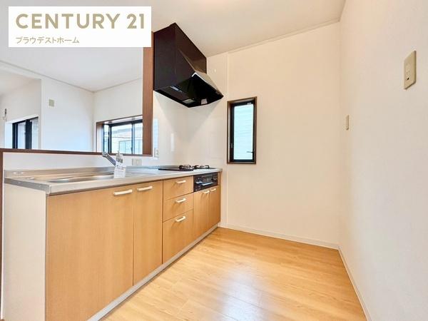 寝屋川市高柳２丁目の中古一戸建て