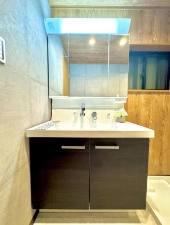 東大阪市南鴻池町２丁目の中古一戸建て