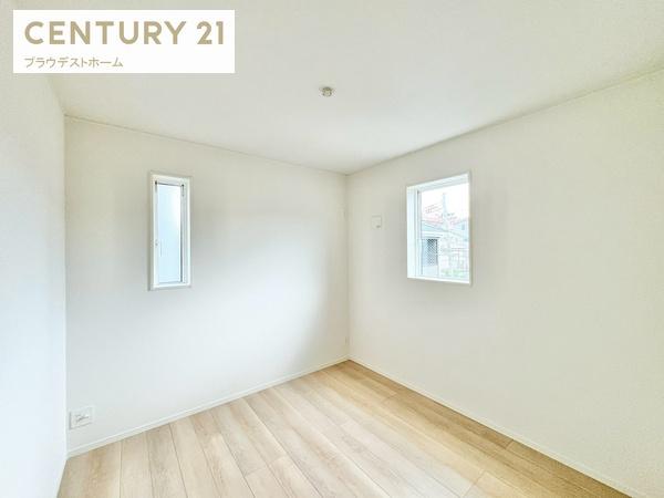 東大阪市布市町1丁目の新築一戸建(洋室)