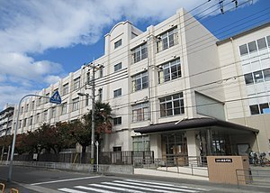 京橋南コーポ３号棟(大阪市立城陽中学校)