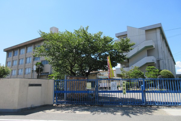 寝屋川市葛原１丁目の新築一戸建(寝屋川市立点野小学校)