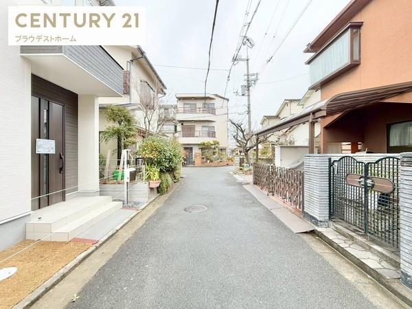 寝屋川市葛原１丁目の新築一戸建