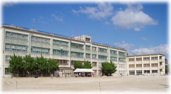 門真市上野口町の新築一戸建(門真市立上野口小学校)