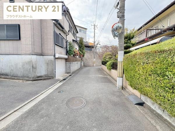 枚方市東香里元町の新築一戸建