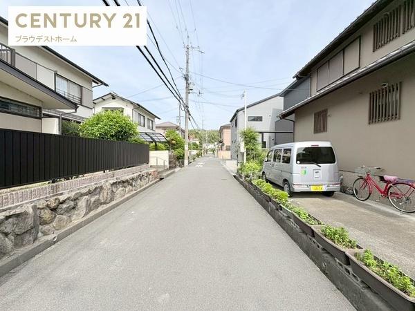 枚方市渚栄町の新築一戸建