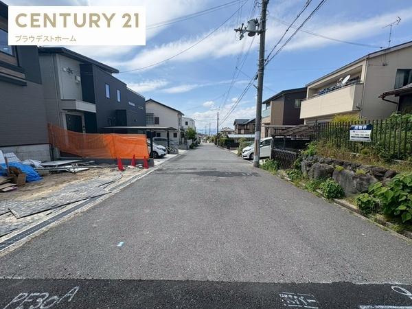 枚方市長尾東町３丁目の新築一戸建