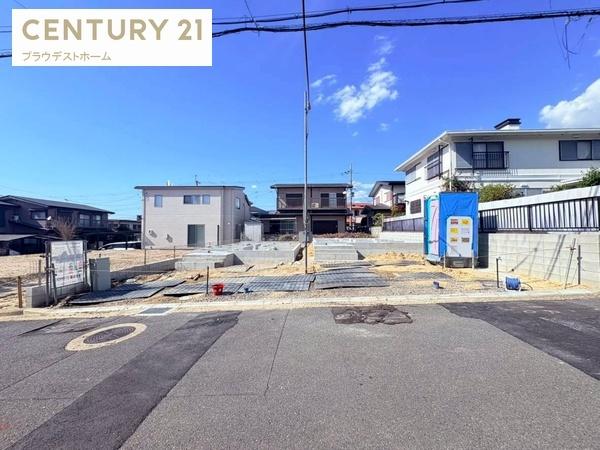 枚方市長尾東町１丁目の新築一戸建