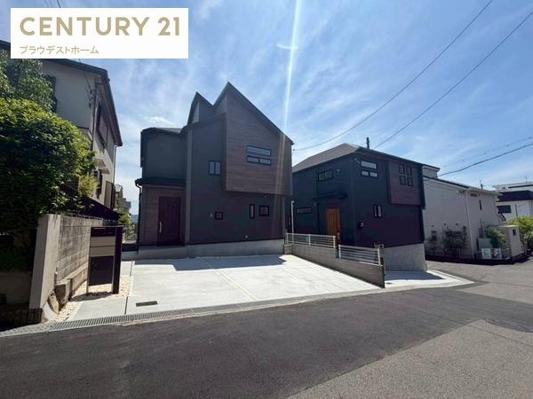 枚方市香里ケ丘８丁目の新築一戸建