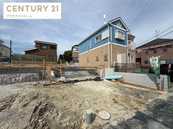 枚方市香里ケ丘１１丁目の新築一戸建