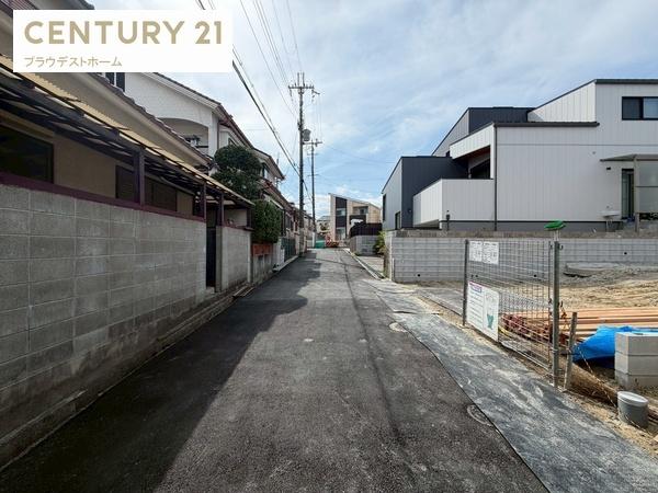 枚方市香里ケ丘１１丁目の新築一戸建