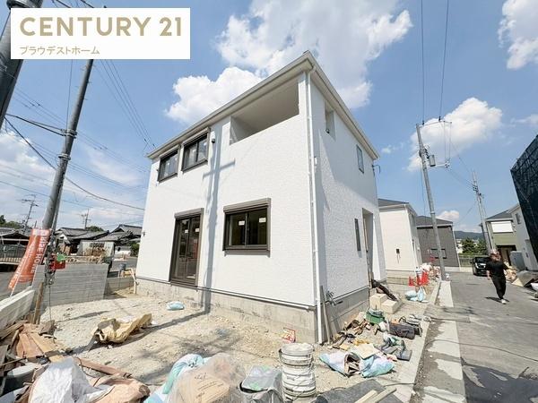 枚方市釈尊寺町の新築一戸建