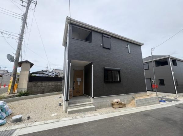 枚方市釈尊寺町の新築一戸建