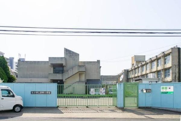 枚方市渚南町の新築一戸建(枚方市立禁野小学校)