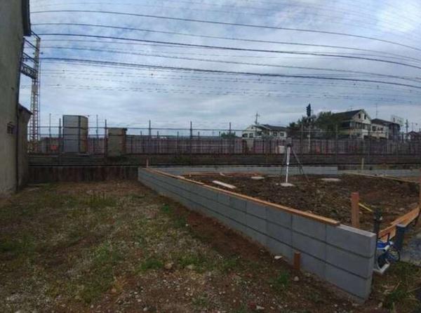 寝屋川市田井町の新築一戸建
