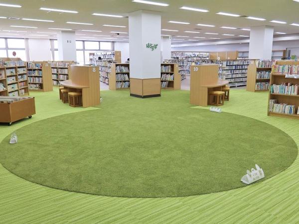 池田市空港１丁目の新築一戸建(豊中市立蛍池図書館)