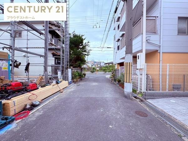 寝屋川市石津中町の新築一戸建