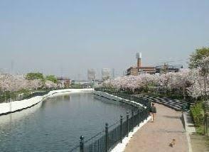 尼崎市神田中通８丁目の新築一戸建(蓬川緑地)