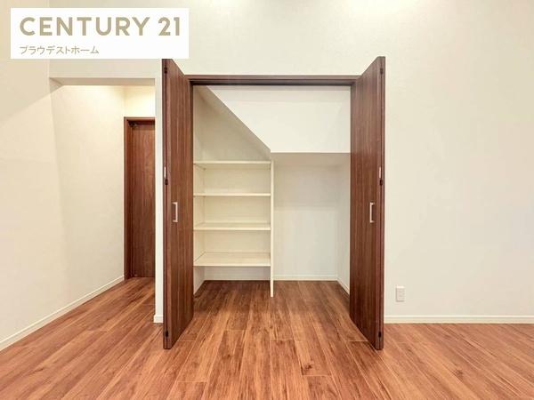 東大阪市御厨南２丁目の中古一戸建て